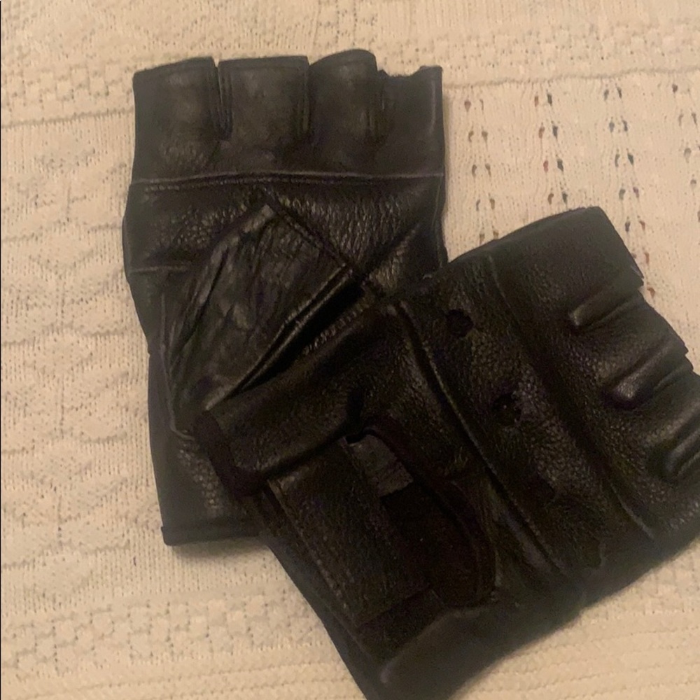 Black leather fingerless gloves for Bike & Weight Lifting